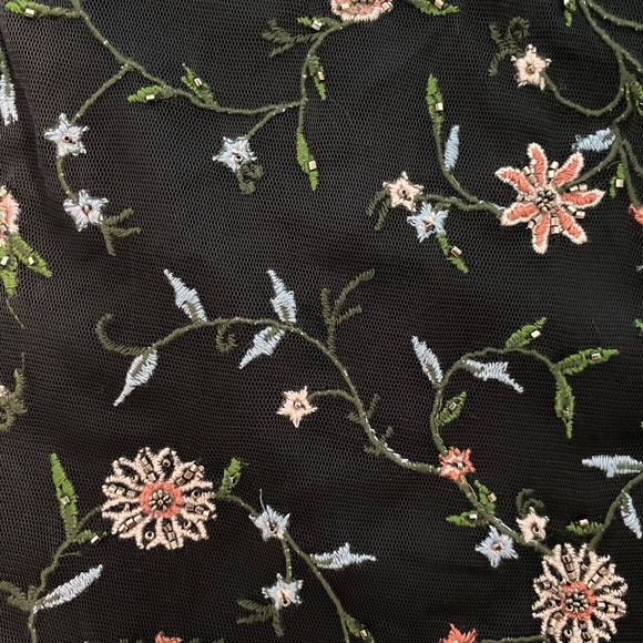 Abercrombie & Fitch Embellished Tank Top - Picture 2 of 7